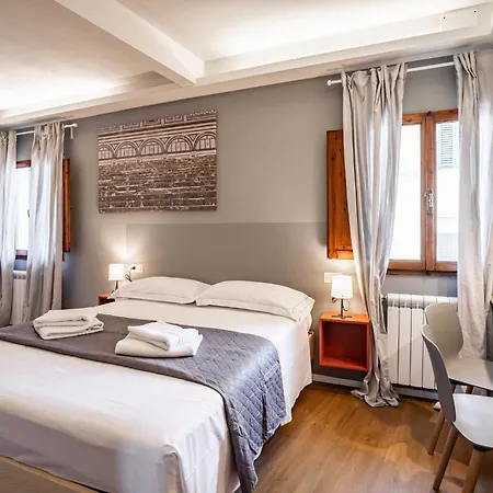 Guesthost - Pisana 236 Suites-3
